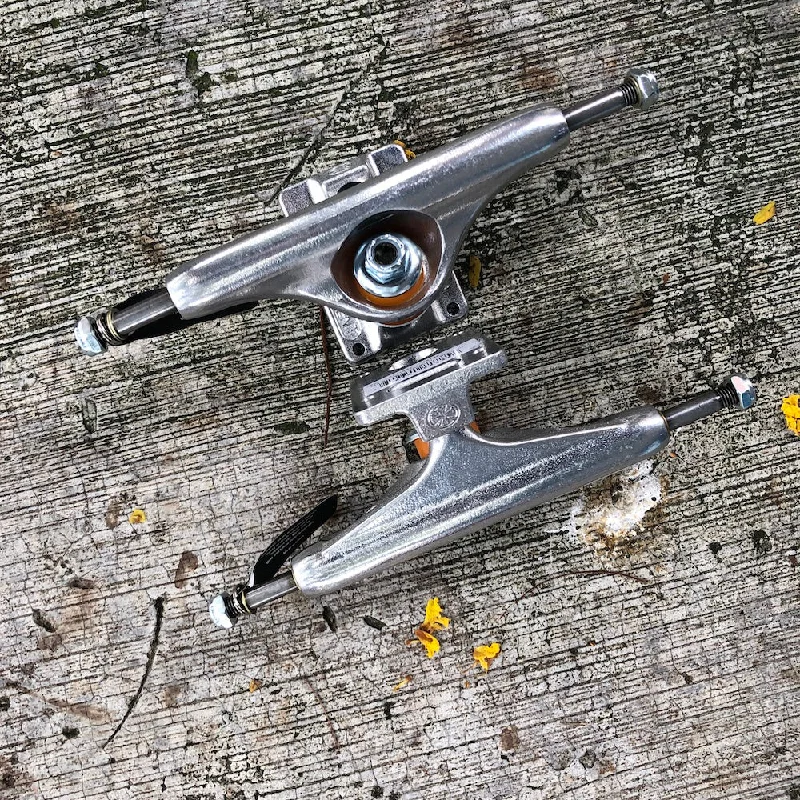 INDEPENDENT - Stage 11 (Raw Polished) Skateboard Trucks