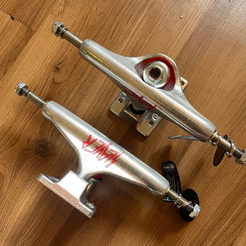 INDEPENDENT - Stage 11 (Slayer Polished Silver) Skateboard Trucks