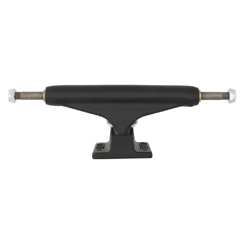 Indy Stage 11 Skateboard Trucks Blackout Standard Black - 129